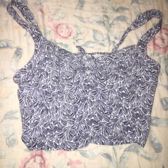 Hollister tank - Picture 1 of 4